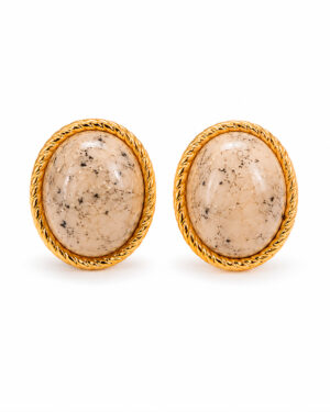 Brinco Oval Banhado a Ouro 18k Pedra Marmorizado Off Mesclado